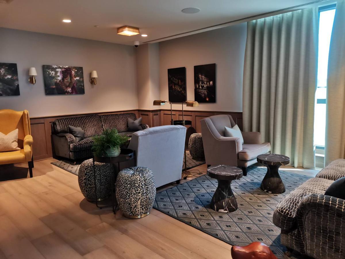 Charles Hope Canary Wharf South Quay Londres Extérieur photo