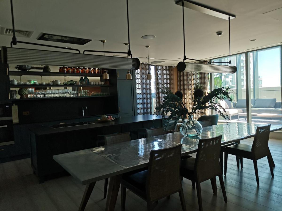 Charles Hope Canary Wharf South Quay Londres Extérieur photo