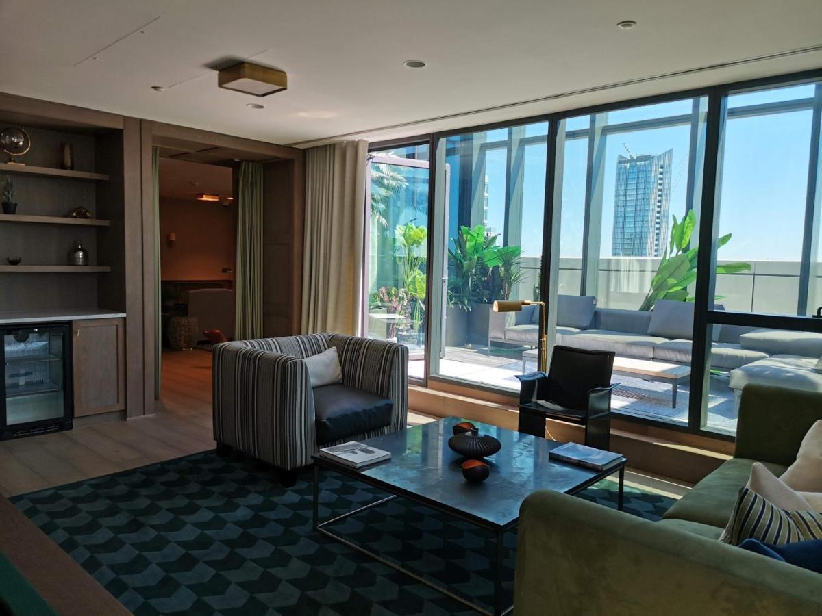 Charles Hope Canary Wharf South Quay Londres Extérieur photo